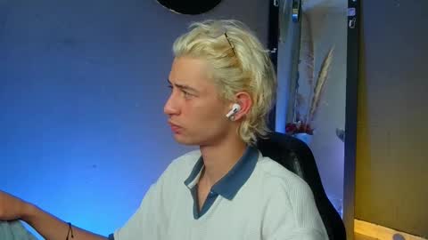 mattias     online show from 09.16.25