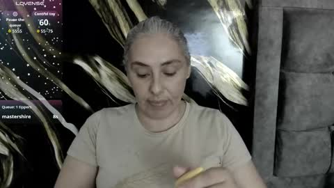 Snapshot of mature_gold chatting on 10.12.25 mature_gold online show from 10.12.25