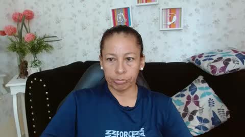 Snapshot of mature_martina_ chatting on 01.04.25 Martina online show from 01.04.25