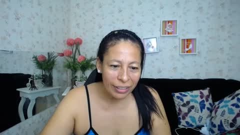 Snapshot of mature_martina_ chatting on 02.08.25 Martina online show from 02.08.25