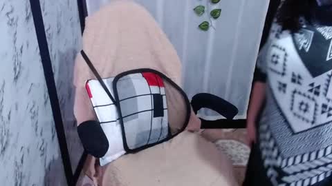 Snapshot of mature_wolf chatting on 03.07.25 Sonia online show from 03.07.25