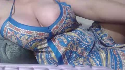 Snapshot of matureboobsbig chatting on 05.31.26 matureboobsbig online show from 05.31.26