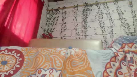 Snapshot of matureeliza chatting on 02.05.25 matureeliza online show from 02.05.25