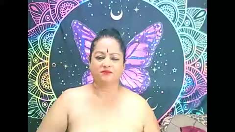 Snapshot of matureindian4u65 chatting on 03.10.25 matureindian4u65 online show from 03.10.25