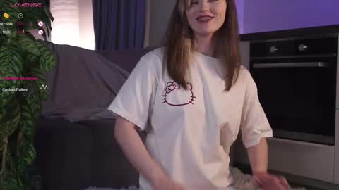 Lily online show from 09.27.25