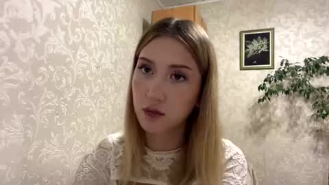 Mia online show from 07.28.26