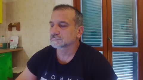 Snapshot of mauro1971 chatting on 10.10.25 mauro1971 online show from 10.10.25