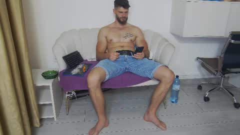 mauro_real_man online show from 07.04.26