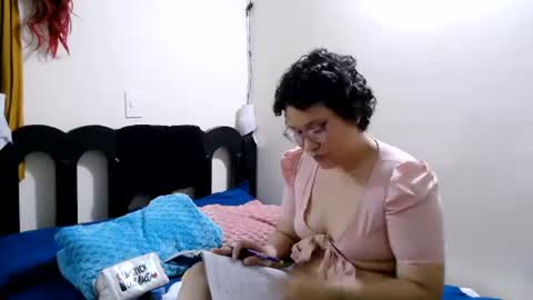 mauroluxandra online show from 06.16.26