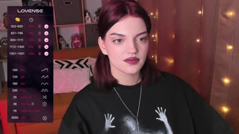 Mavis online show from 12.08.24