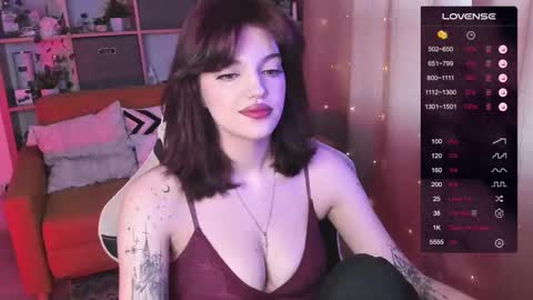 Mavis online show from 03.08.25