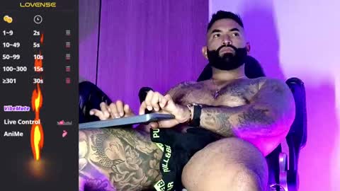 max__prada online show from 09.16.25