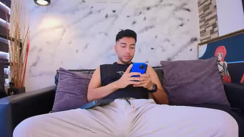 Snapshot of max_hornye chatting on 02.27.26 Max Hornye online show from 02.27.26