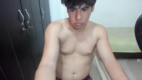 Max online show from 04.08.26