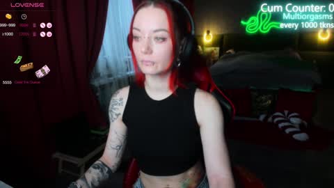 Snapshot of max_phoenix chatting on 12.07.24 Max online show from 12.07.24