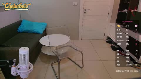 Snapshot of max_russell chatting on 12.26.24 Former Porn Star online show from 12.26.24