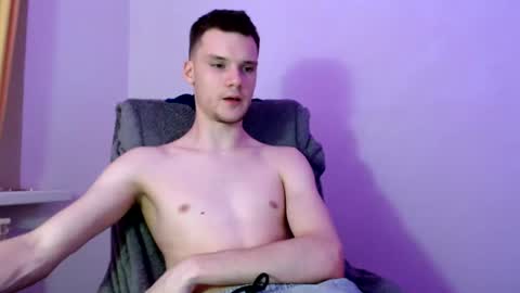 Snapshot of max_spice chatting on 07.17.26 max spice online show from 07.17.26