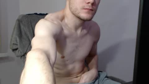 Snapshot of max_spice chatting on 07.25.26 max spice online show from 07.25.26