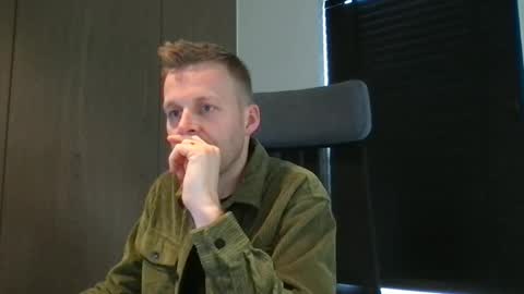 Max take off clothes online show from 01.23.25