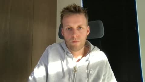 Max take off clothes online show from 01.06.26