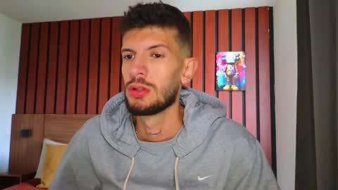 Max Taylor online show from 02.10.26