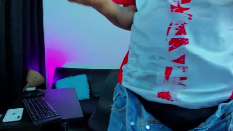 MAX     online show from 02.06.26