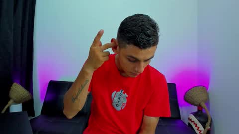 MAX     online show from 03.10.26