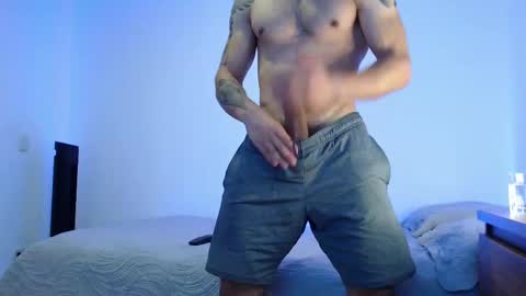 max_xl_ online show from 10.08.25