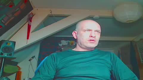 maxhardcore77 online show from 04.21.26
