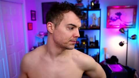 Max Hughes online show from 05.06.26