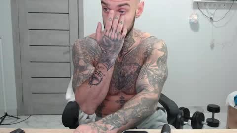 Snapshot of maxi_foxxx chatting on 04.20.26 Maximus Fox online show from 04.20.26