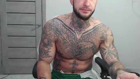 Snapshot of maxi_foxxx chatting on 05.05.26 Maximus Fox online show from 05.05.26