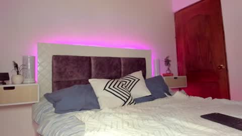 Max online show from 01.27.25