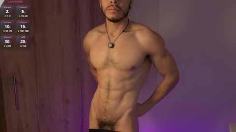 Snapshot of maxifit_ chatting on 03.01.26 Mikael online show from 03.01.26