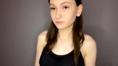 Snapshot of maximaboamah chatting on 05.15.26 July online show from 05.15.26