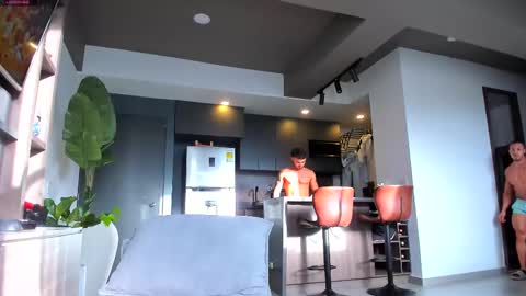 maximo_and_marcelo online show from 12.04.25