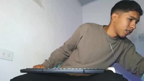 Maximo Aron Vega online show from 03.11.26