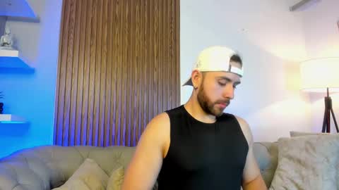 Maximo Wolf online show from 05.14.26