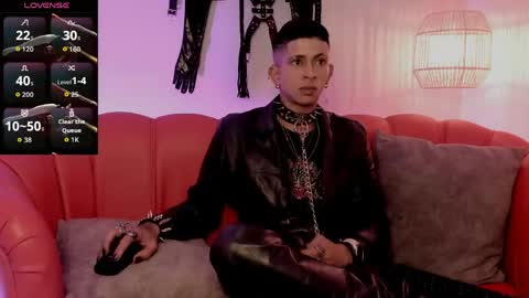 MAXIMO online show from 04.07.26