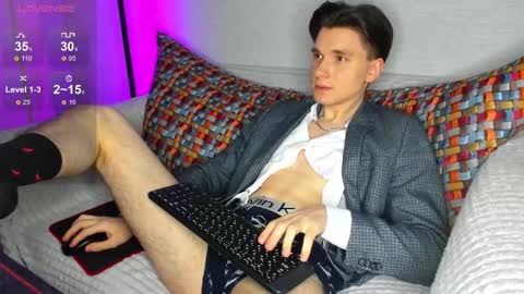 Max online show from 02.17.25