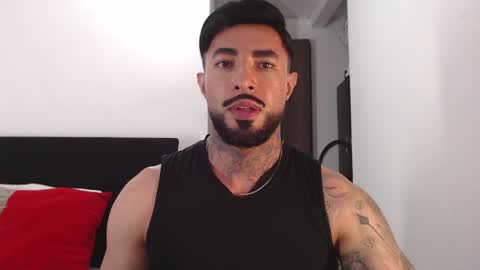 Independent Model online show from 06.17.26