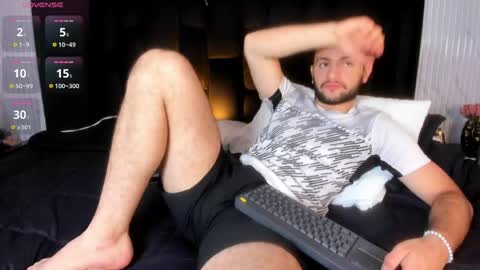 Snapshot of maximusclark1_ chatting on 04.19.26 Maximus online show from 04.19.26