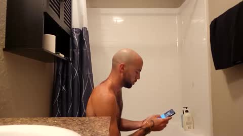 Snapshot of maximusdemitrious chatting on 09.25.25 maximusdemitrious online show from 09.25.25