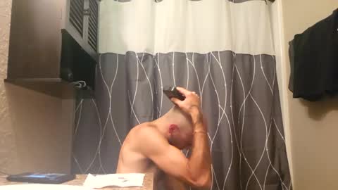 Snapshot of maximusdemitrious chatting on 11.11.25 maximusdemitrious online show from 11.11.25