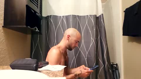 Snapshot of maximusdemitrious chatting on 12.02.25 maximusdemitrious online show from 12.02.25