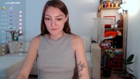 Snapshot of maxinele chatting on 09.16.25 Maxine online show from 09.16.25