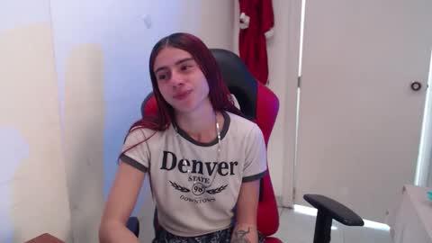 Snapshot of maxinesex_ chatting on 05.06.26 maxinesex_ online show from 05.06.26