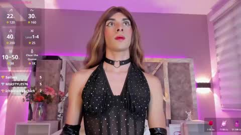 Snapshot of maxirogers chatting on 03.02.25 Maxi Rogers online show from 03.02.25