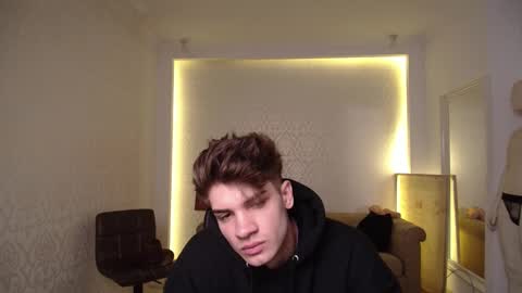 MaxKaiden online show from 02.18.25