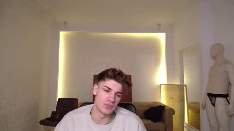 MaxKaiden online show from 02.25.25